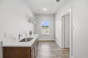 107 W Stagecoach Trl, Weatherford, TX 76085 - Photo 13