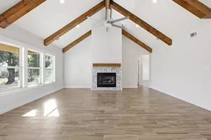 107 W Stagecoach Trl, Weatherford, TX 76085 - Photo 5