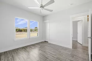 107 W Stagecoach Trl, Weatherford, TX 76085 - Photo 17