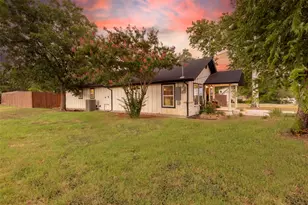 204 Main St, Haslet, TX 76052 - Photo 3