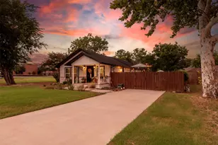 204 Main St, Haslet, TX 76052 - Photo 3