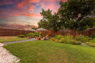 204 Main St, Haslet, TX 76052 - Photo 11