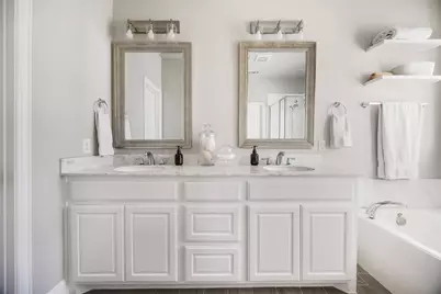 712 Llano Falls Drive, McKinney, TX 75071 - Photo 21