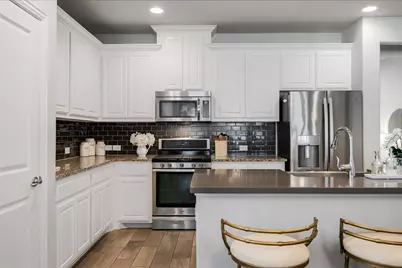 712 Llano Falls Drive, McKinney, TX 75071 - Photo 9