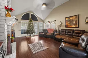 3717 Corn Valley Rd, Grand Prairie, TX 75052 - Photo 3