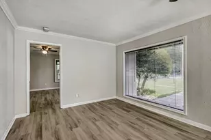 1017 Hoke Smith Dr, Dallas, TX 75224 - Photo 9
