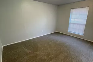 738 E Oates Rd, Garland, TX 75043 - Photo 9