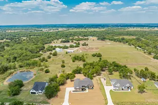 646 Co Rd 4109, Greenville, TX 75401 - Photo 3