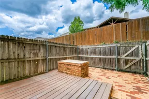 17 Abbey Rd, Euless, TX 76039 - Photo 19