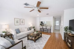 17 Abbey Rd, Euless, TX 76039 - Photo 3