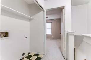 17 Abbey Rd, Euless, TX 76039 - Photo 17