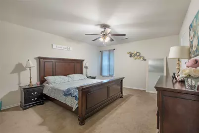 2224 Diamond Drive, Grand Prairie, TX 75051 - Photo 7