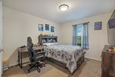 2224 Diamond Drive, Grand Prairie, TX 75051 - Photo 9