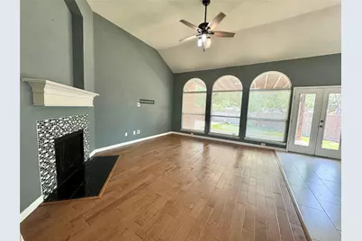 9301 Regal Oaks Drive, McKinney, TX 75072 - Photo 13