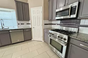 9301 Regal Oaks Dr, McKinney, TX 75072 - Photo 7