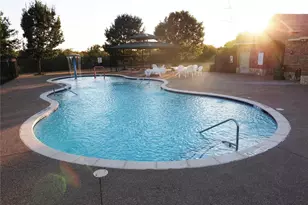 504 Bailer Dr, Crowley, TX 76036 - Photo 33