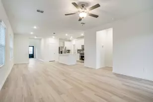 1204 Booker Dr, McKinney, TX 75069 - Photo 5