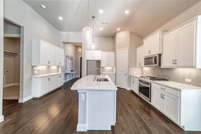 7905 Lewisville Lane, McKinney, TX 75071 - Photo 7