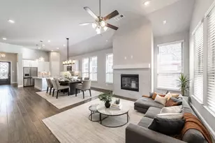 7905 Lewisville Ln, McKinney, TX 75071 - Photo 11