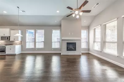 7905 Lewisville Lane, McKinney, TX 75071 - Photo 13