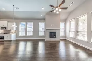 7905 Lewisville Ln, McKinney, TX 75071 - Photo 13