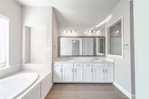 7905 Lewisville Ln, McKinney, TX 75071 - Photo 27