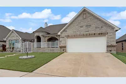 1424 Silent Springs Drive, Fort Worth, TX 76052 - Photo 5