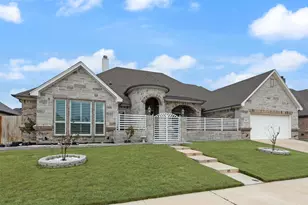 1424 Silent Springs Dr, Fort Worth, TX 76052 - Photo 3