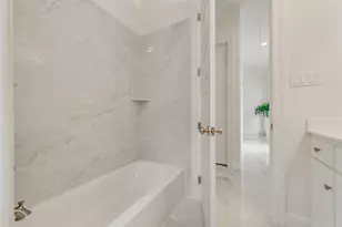 1424 Silent Springs Dr, Fort Worth, TX 76052 - Photo 35