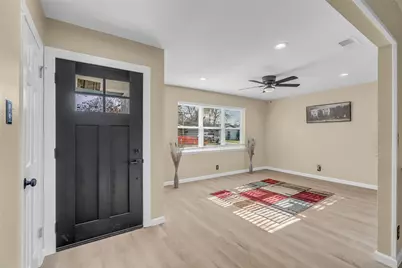 1612 Tyler Avenue, Euless, TX 76040 - Photo 5