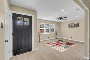 1612 Tyler Ave, Euless, TX 76040 - Photo 5