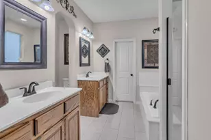 480 Commonwealth Dr, Saginaw, TX 76179 - Photo 23