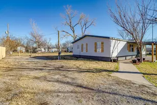 1320 Pete Dr, Willow Park, TX 76008 - Photo 35