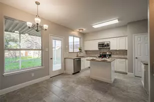 6945 Hickory Creek, Plano, TX 75023 - Photo 11