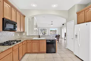 11316 Southerland Dr, Denton, TX 76207 - Photo 13