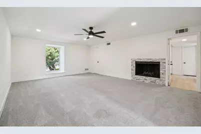 9310 Mill Hollow Drive, Dallas, TX 75243 - Photo 23