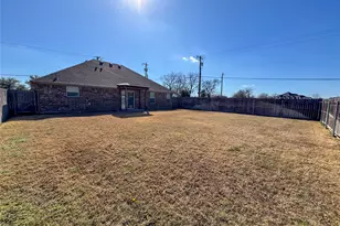 2303 Norwood St, Sherman, TX 75092 - Photo 17