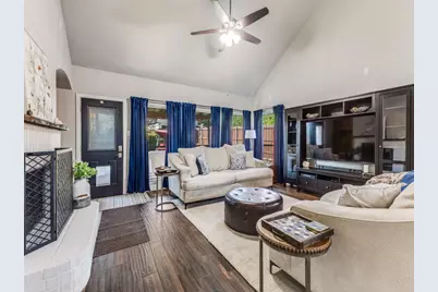 2260 Shorecrest Drive, Rockwall, TX 75087 - Photo 7