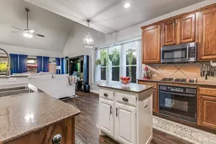 2260 Shorecrest Dr, Rockwall, TX 75087 - Photo 13