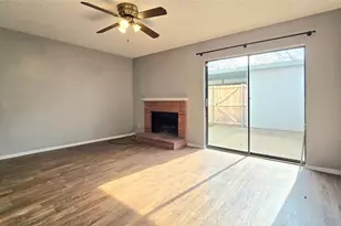 5807 Shadydell Dr, Fort Worth, TX 76135 - Photo 9