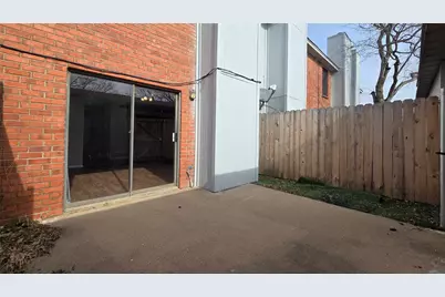 5807 Shadydell Drive, Fort Worth, TX 76135 - Photo 19