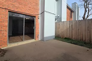 5807 Shadydell Dr, Fort Worth, TX 76135 - Photo 19