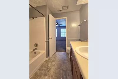 5807 Shadydell Drive, Fort Worth, TX 76135 - Photo 11