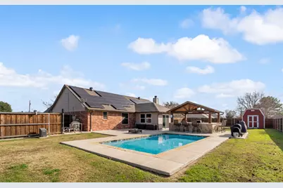 325 Flying Bridge Drive, Gun Barrel City, TX 75156 - Photo 9