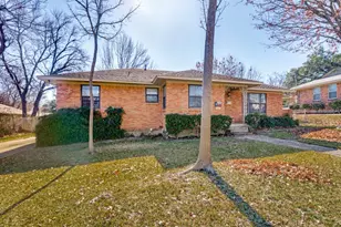 722 Hawthorne Dr, Garland, TX 75041 - Photo 3