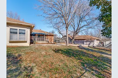 722 Hawthorne Drive, Garland, TX 75041 - Photo 33