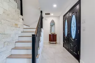 1334 El Patio Dr, Dallas, TX 75218 - Photo 3