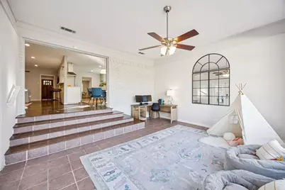 10021 Lanshire Drive, Dallas, TX 75238 - Photo 15