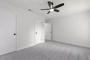 7510 Holly Hill Dr, Dallas, TX 75231 - Photo 11