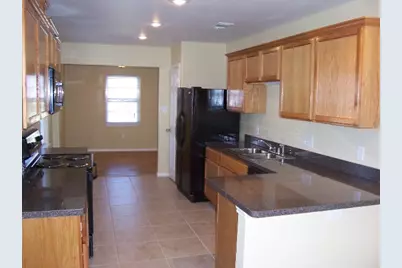 2321 Piedmont Street, Irving, TX 75061 - Photo 5